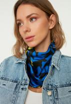 Trendyol - Leopard print scarf - multi