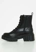 Madden Girl - Philly lace up boot - black 