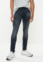 Cutty - Lyles  Skinny fit Knitted Jean soft  - black