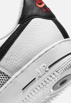 Nike - Nike air force 1 '07 lv8 - white/black-habanero red-white