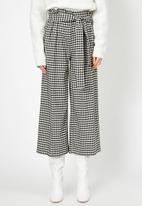 Koton - Medium rise belt detailed trousers - black & white