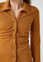 Koton - Buttoned detailed patterned shirt - brown design