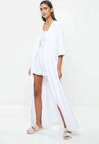 STRONG by T-Shirt Bed Co. - Maxi gown - white
