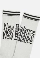 New Balance  - Nb essentials celebrate crew sock 2pack - grey
