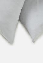 Sixth Floor - 144 tc 100% cotton pillowcase set - grey