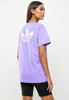 adidas Originals - Loose T-shirt w - purple