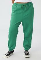 Cotton On - Curve classic trackpant - vintage green