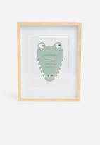 H&S - Picture frame with crocodile image