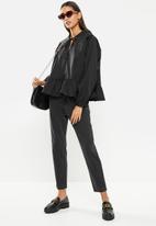 Glamorous - Oversized tiered blouse - black