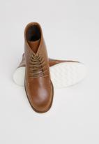 Lark & Crosse - Joey leather lace up boot - tan