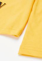 Superbalist Kids - Girls long sleeve printed tee - yellow