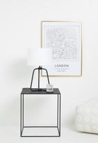 Sixth Floor - Logan table lamp - black & white