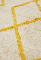 Sixth Floor - Gabe diamond tufted rug - natural & yellow