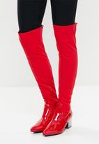 Seduction - Pointed over the knee boot - red