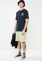 Converse - Embroidered star chevron french terry short - olive