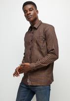 Lark & Crosse - Regular fit check long sleeve shirt - brown & navy 