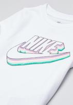 Nike - Nkg together heart tee - white