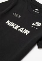 Nike - Nkb air hook tee - black