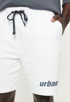 urban° - Urban terry printed front short - winter white