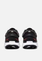 Nike - React miler 3 - black/white siren/red volt