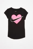 Nike - Nkg nike core heart short sleeve tee - black