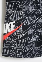 Nike - Nkb b nsw nike read aop short - black