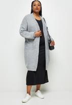 edit Plus - Belted cable cardigan - grey 