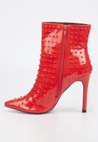 Miss Black - Bomb1 studded ankle boot - red