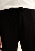 POLO - Boys crested back pocket track pant - black