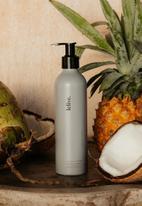 lelive. - cleaner colada - coconut + pineapple african oil cleanser.