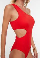 Trendyol - Cut out detailed one-shoulder swimsuit   - red