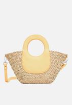 MANGO - Double strap mini basket bag - pastel yellow