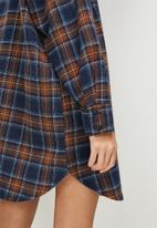 Blake - Flannel oversized shirt dress - brown check