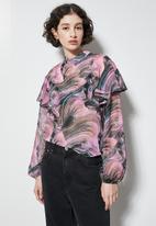 Superbalist - Dropped shoulder femme blouse - pink texture waves