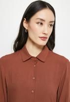 edit - Femme collared maxi shirt dress - mahogany