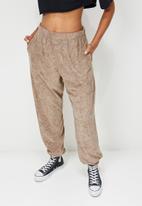 Blake - Co ord Towelling jogger - mink