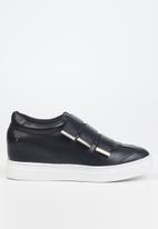 Butterfly Feet - Donna 3 flatform sneaker - black