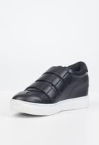 Butterfly Feet - Donna 3 flatform sneaker - black