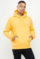GUESS - Guess embroidered hoodie - laguna yellow