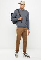 Giordano - Relaxed fit crew sweater - indigo blue