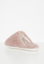 dailyfriday - Close toe fluffy slipper - pink