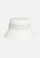 CALVIN KLEIN - Blocking inst logo bucket hat - warm white
