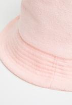 Superbalist - Teri bucket hat - pink