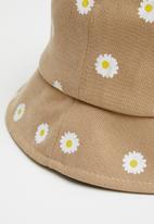 Superbalist - Daisy print bucket hat - beige
