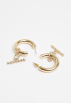 Superbalist - Lia hoop earrings - gold