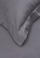 Sheraton Textiles - Egyptian cotton straight stitch pillowcase - charcoal 400tc