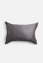 Sheraton Textiles - Egyptian cotton straight stitch pillowcase - charcoal 400tc