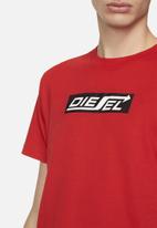 Diesel  - T-diegor-hs1 short sleeve tee - red