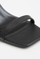 Steve Madden - Blaire stiletto kitten heel - black patent