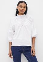 MILLA - Anglaise combo blouse - white